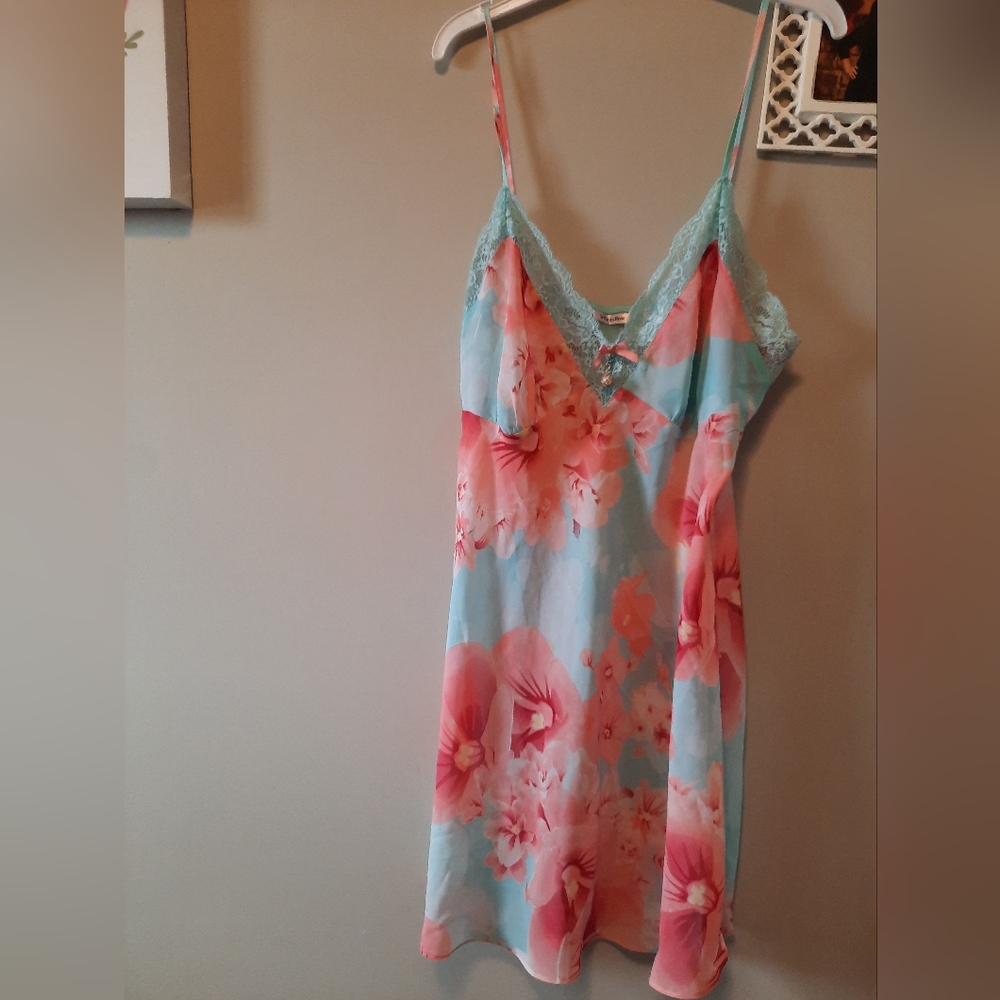 La Vie en rose Nightgown size L